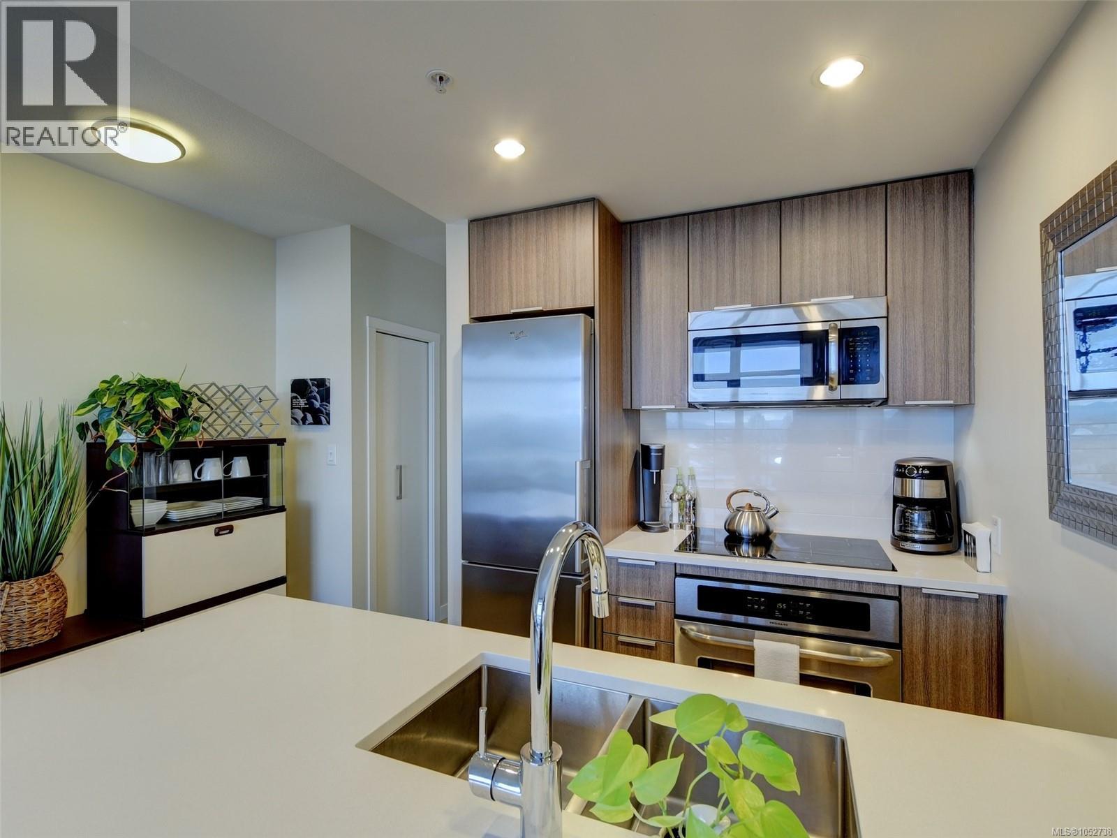 1010 728 Yates St, Victoria, British Columbia  V8W 0C8 - Photo 14 - 1052738