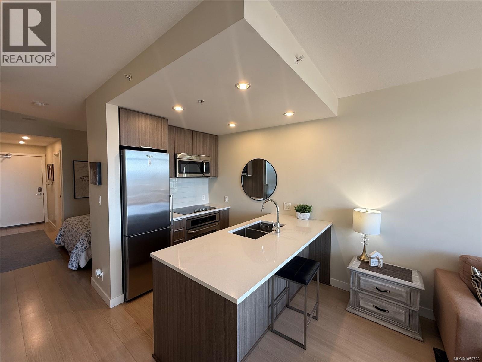 1010 728 Yates St, Victoria, British Columbia  V8W 0C8 - Photo 32 - 1052738