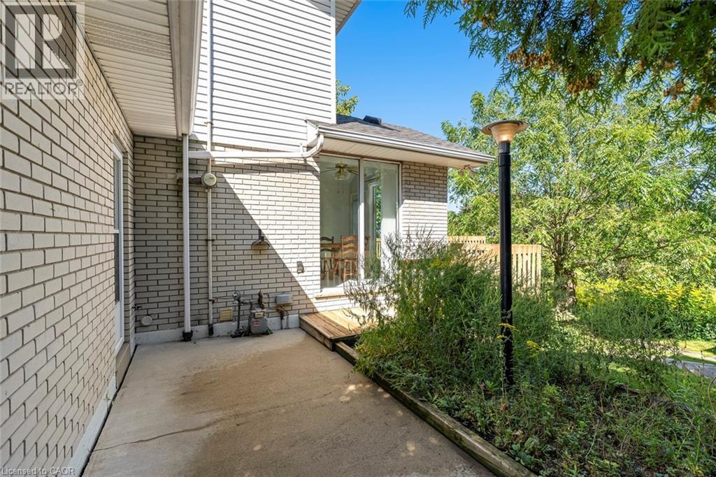 36 Buckingham Drive, Hamilton, Ontario  L9C 2G5 - Photo 37 - 40873592