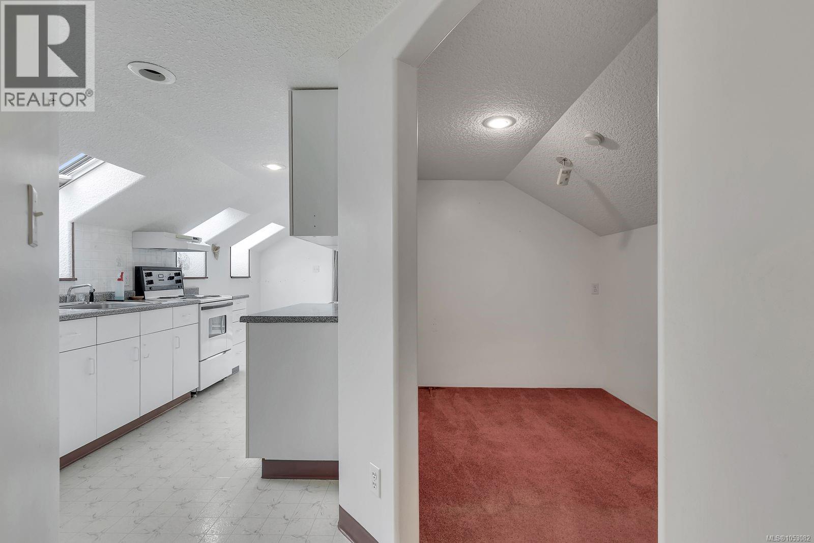 1470 Raines Rd