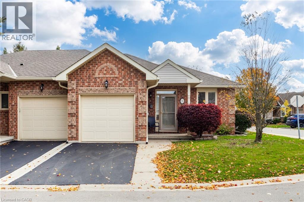 11 Greentrail Drive, Glanbrook, Ontario  L0R 1W0 - Photo 3 - 40873108