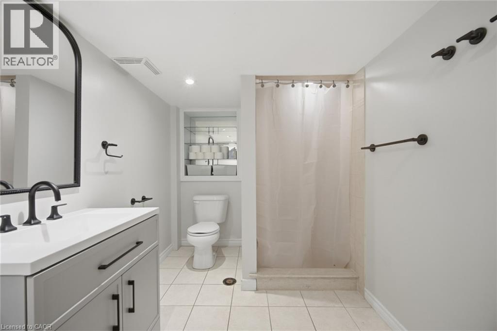 11 Rock Avenue, Kitchener, Ontario  N2M 2N9 - Photo 35 - 40873381