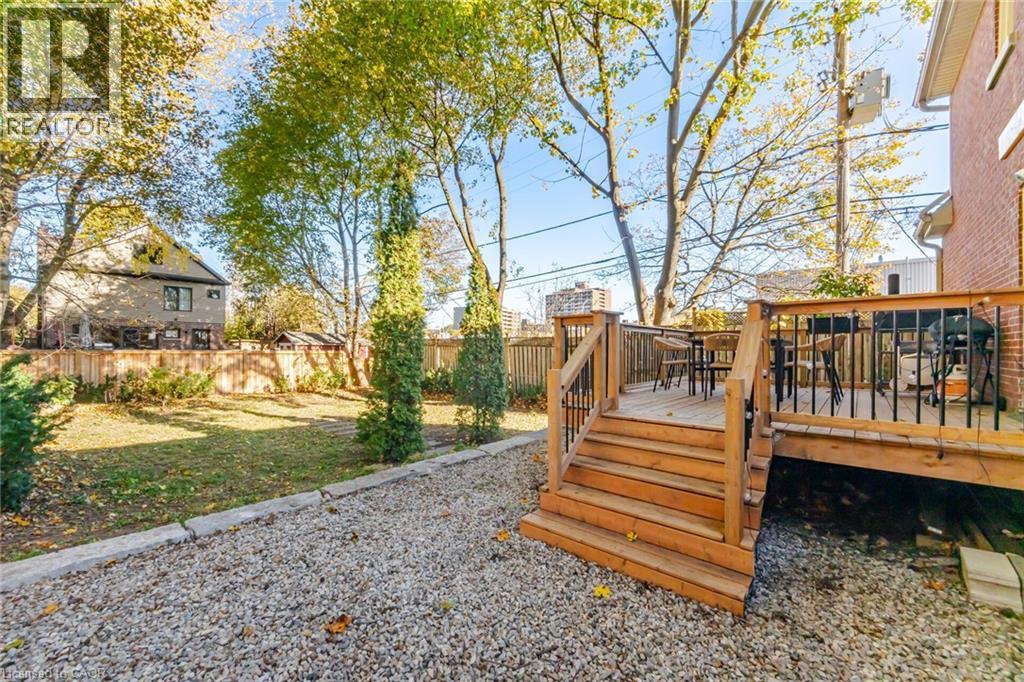 11 Rock Avenue, Kitchener, Ontario  N2M 2N9 - Photo 41 - 40873381