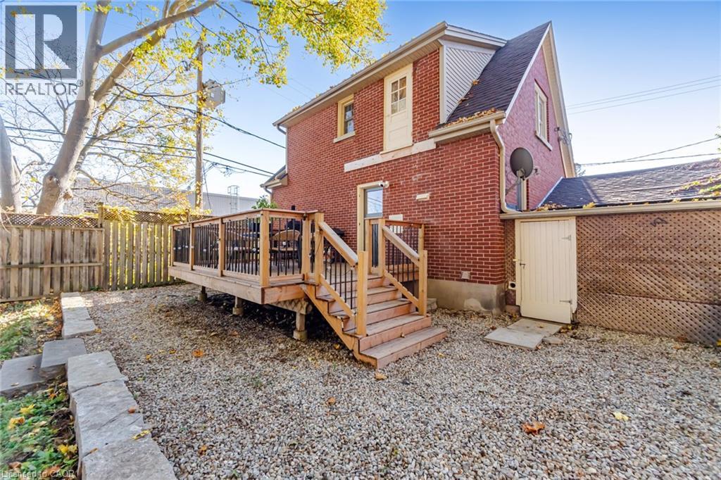 11 Rock Avenue, Kitchener, Ontario  N2M 2N9 - Photo 39 - 40873381