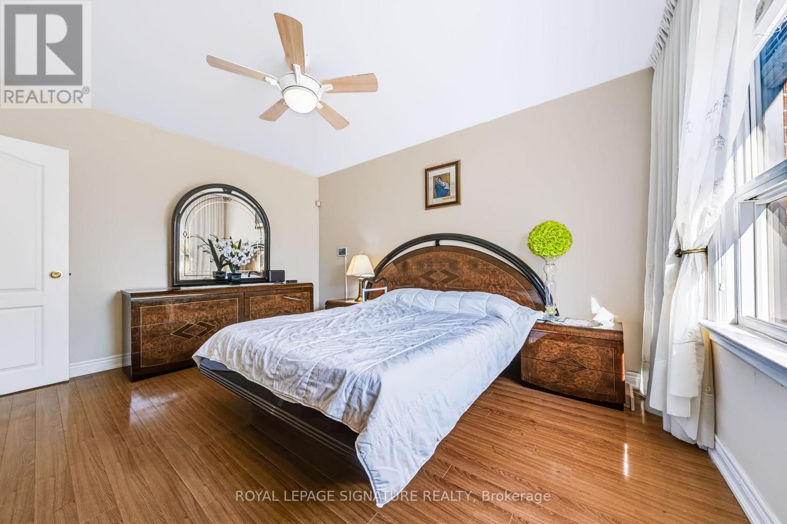 1377 Birchmount Road, Toronto, Ontario  M1P 2E2 - Photo 23 - E14116584