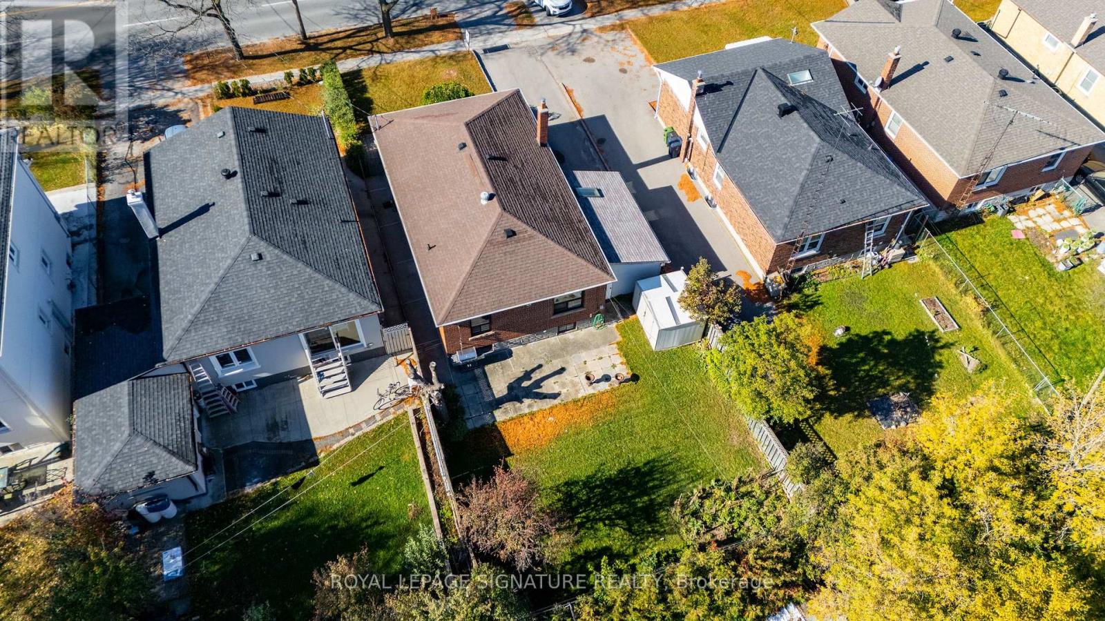 1377 Birchmount Road, Toronto, Ontario  M1P 2E2 - Photo 47 - E14116584