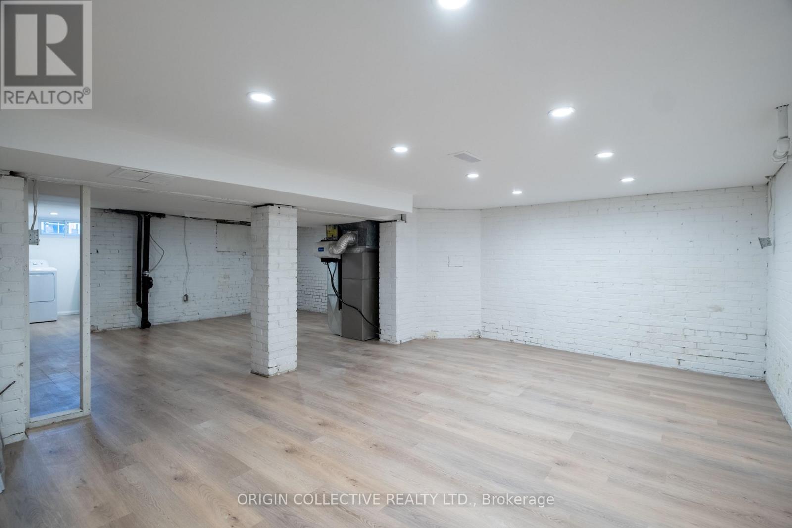 6 Oakdene Crescent, Toronto, Ontario  M4J 4H9 - Photo 34 - E14116592