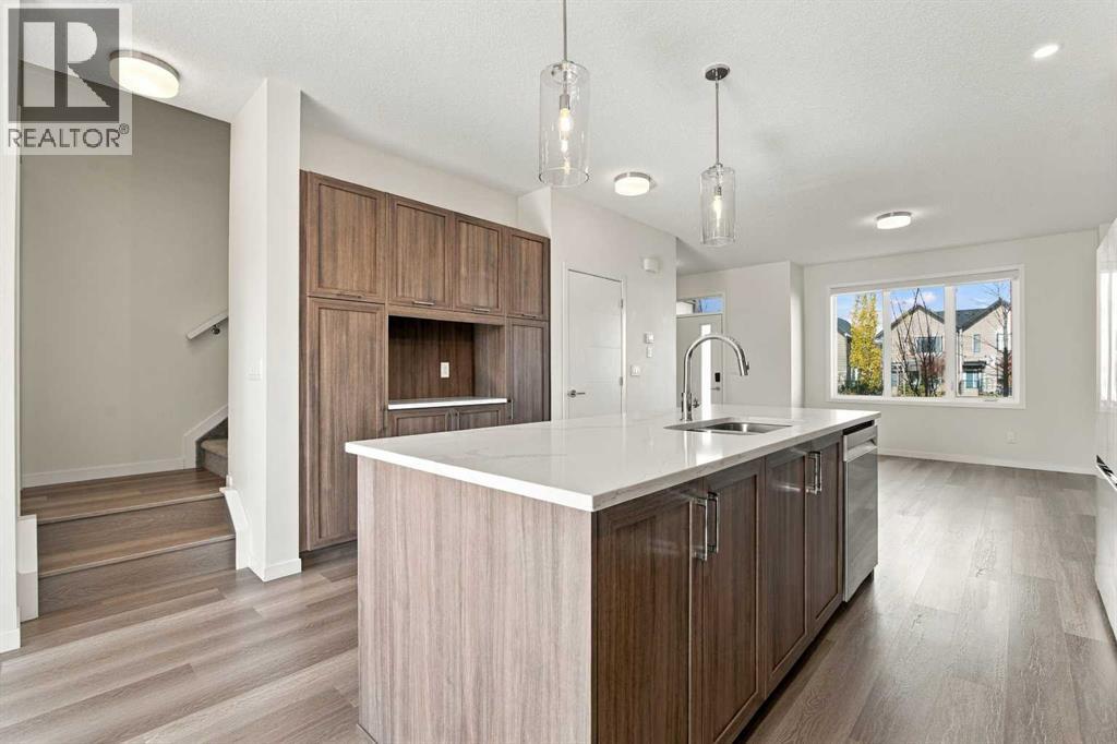 224 South Point  SW