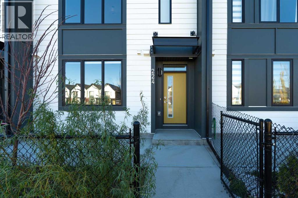 224 South Point  SW
