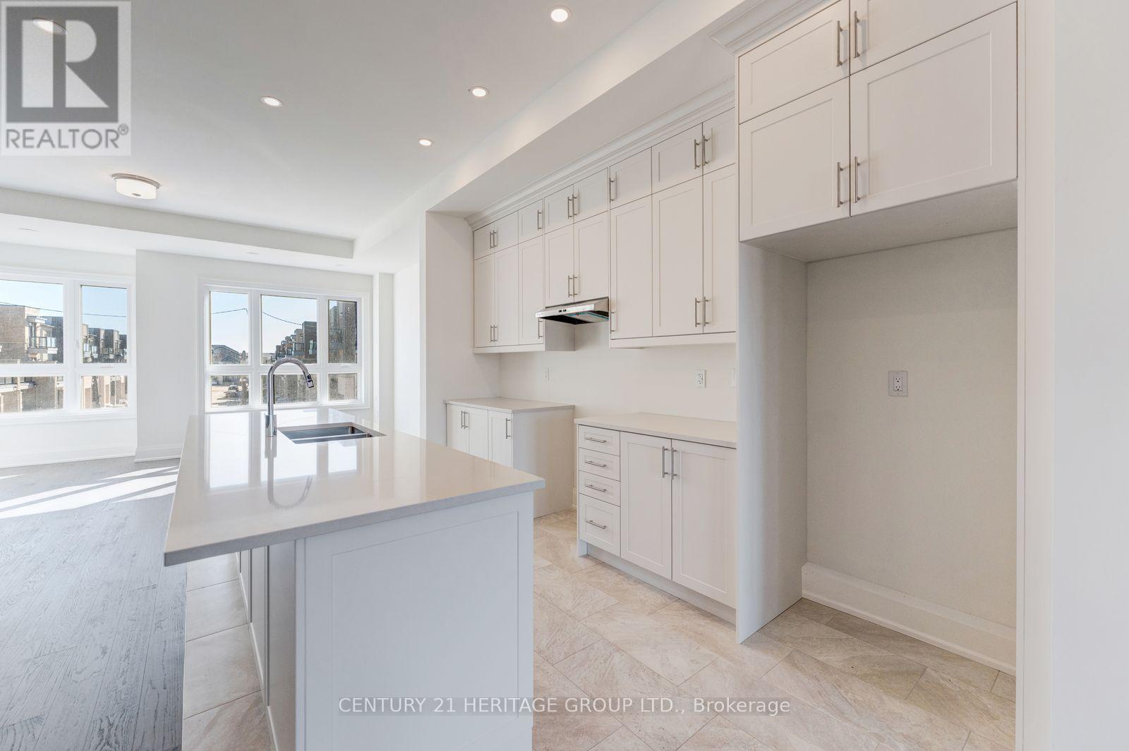 81 Ayaan Lane, Oakville, Ontario  L6M 5S3 - Photo 11 - W14112932