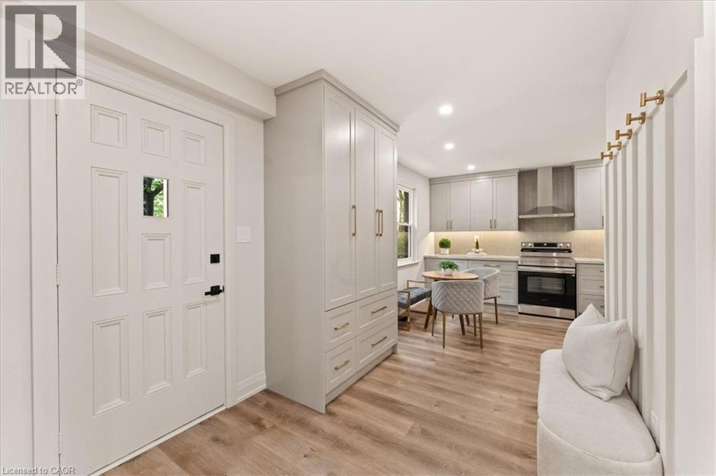 39 West 21st Street, Hamilton, Ontario  L9C 4M6 - Photo 6 - 40873705