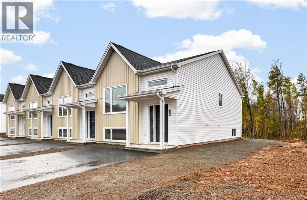 140 Beau Domaine Court, Dieppe, New Brunswick  E1A 9H5 - Photo 2 - NB146326