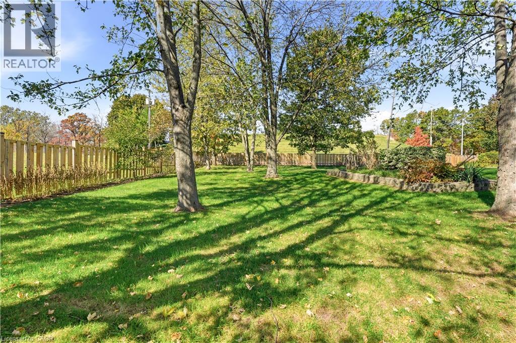 1360 Waterdown Road, Burlington, Ontario  L7P 4Z9 - Photo 37 - 40873649