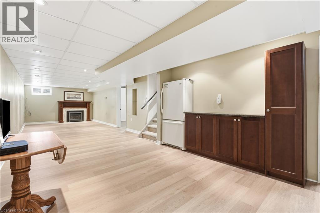 1360 Waterdown Road, Burlington, Ontario  L7P 4Z9 - Photo 29 - 40873649