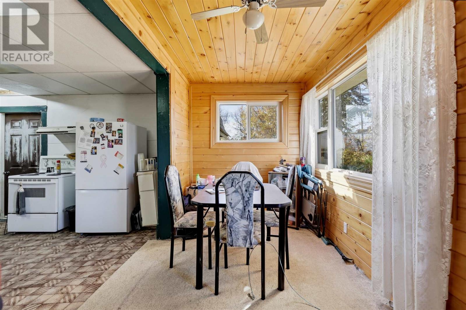 11 Huron St E, Thessalon, Ontario  P0R 1L0 - Photo 5 - SM262984