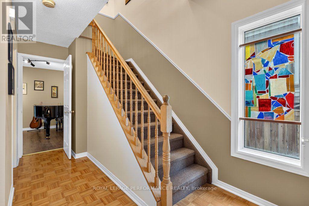 4 Birchdale Avenue, Ottawa, Ontario K2H 5A2 - Photo 4 - X14116884