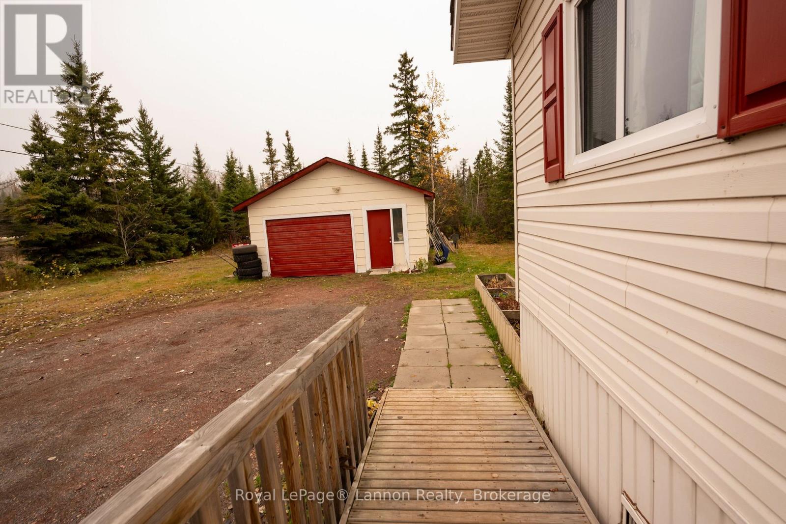 580 11/17 Highway, Thunder Bay Remote Area, Ontario  P0T 1K0 - Photo 30 - X14116834