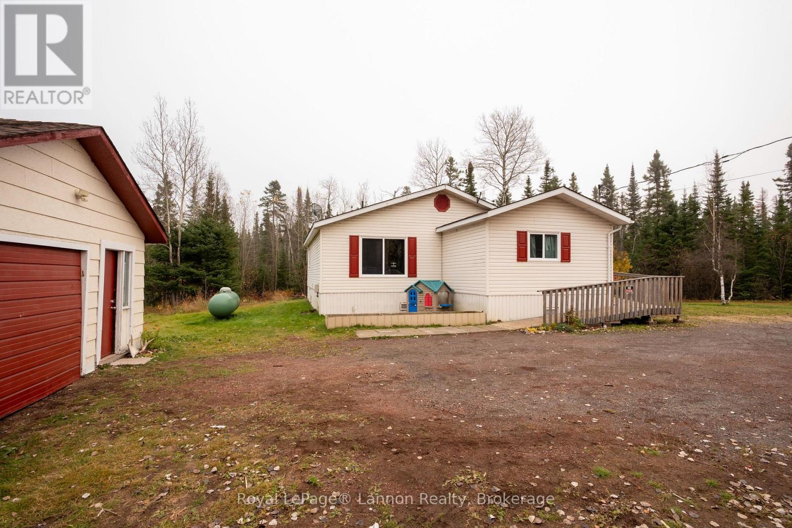 580 11/17 Highway, Thunder Bay Remote Area, Ontario  P0T 1K0 - Photo 31 - X14116834