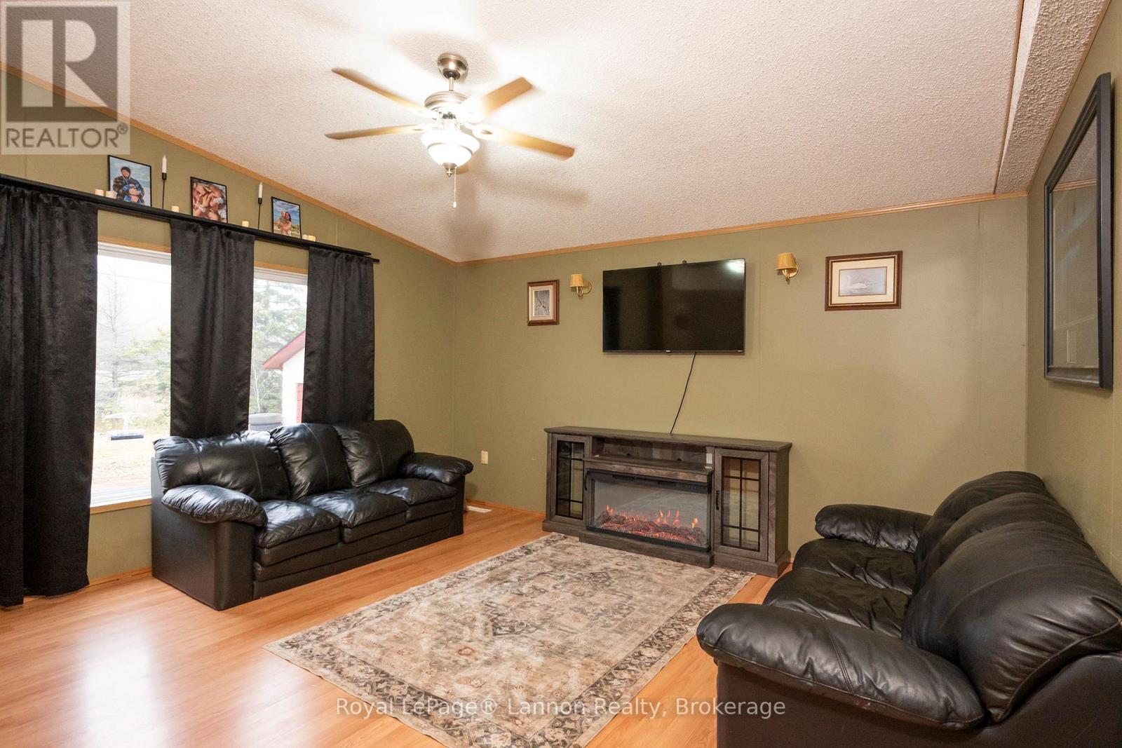 580 11/17 Highway, Thunder Bay Remote Area, Ontario  P0T 1K0 - Photo 4 - X14116834