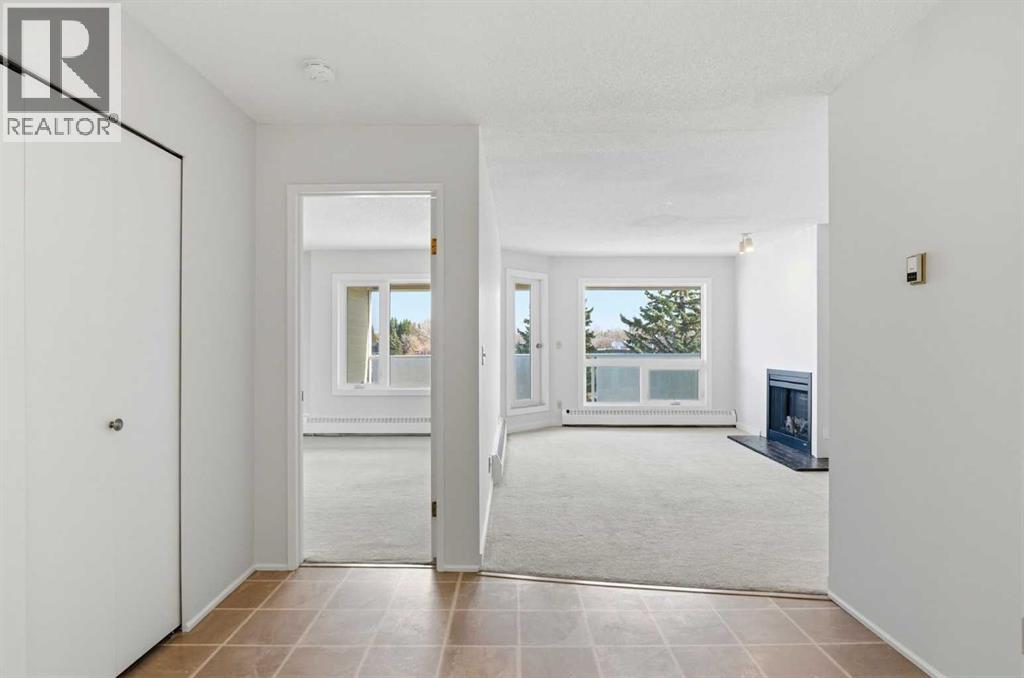 402, 3747 42 Street Nw, Calgary, Alberta  T3A 2W4 - Photo 6 - A2354384
