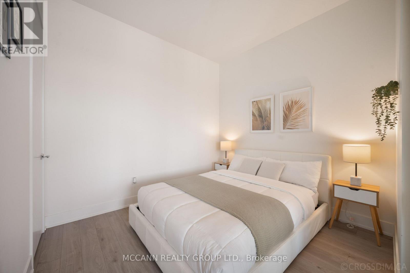 1602 - 111 St Clair Avenue W, Toronto (Yonge-St. Clair), Ontario  M4V 1N5 - Photo 16 - C14116720