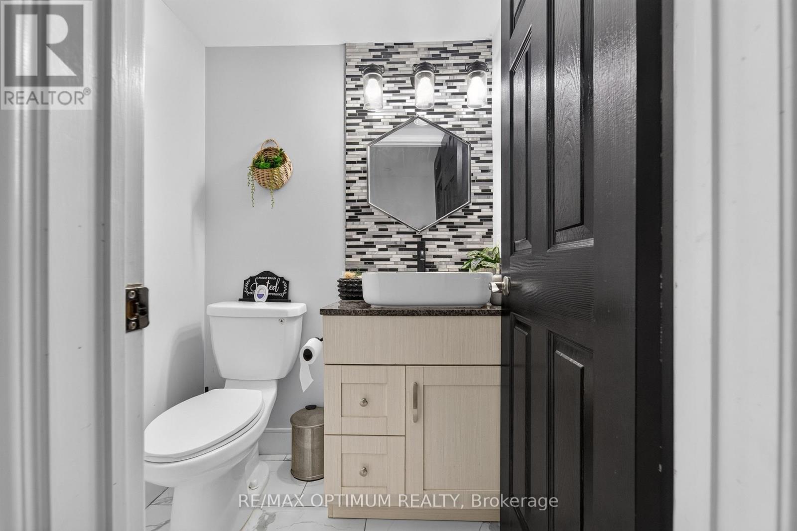 86 Sufi Crescent, Toronto, Ontario  M4A 2X2 - Photo 25 - C14116746