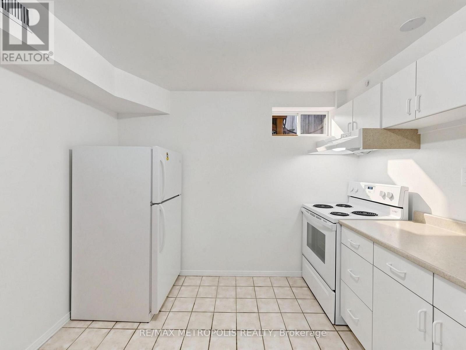37 Levitt Court, Toronto, Ontario  M2R 3P8 - Photo 20 - C14116800