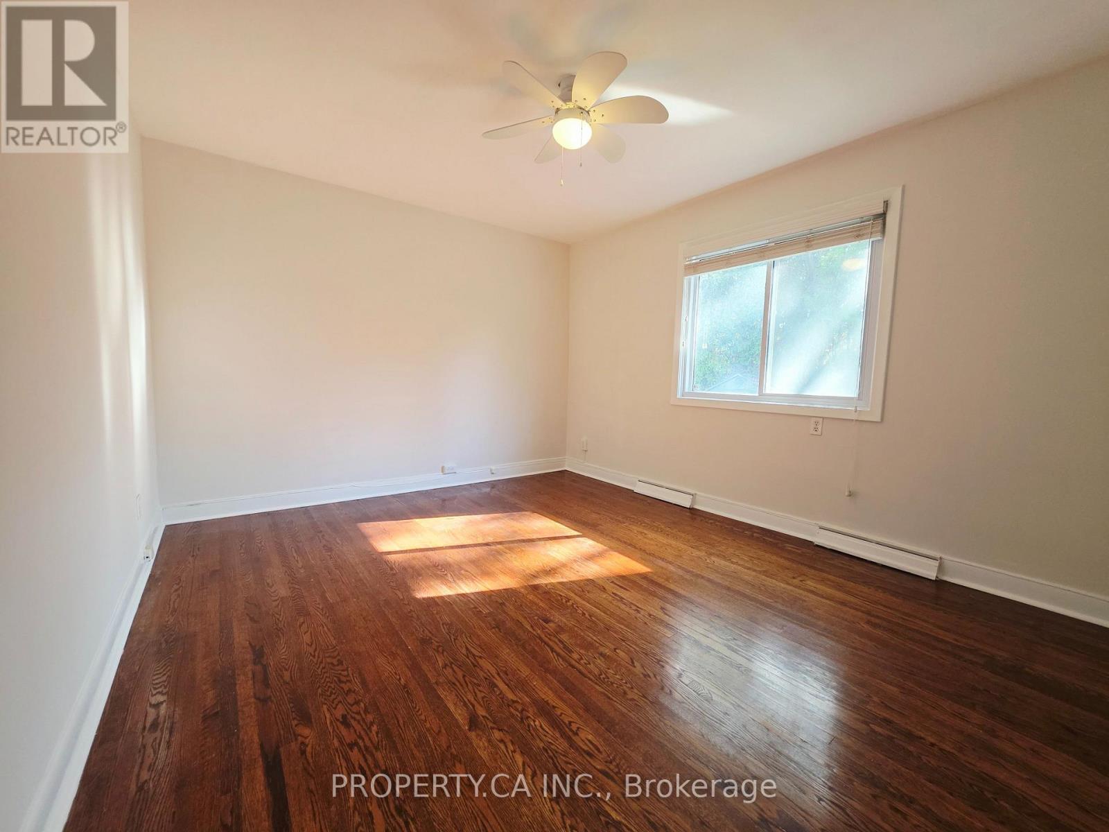 205 Searle Avenue, Toronto (Bathurst Manor), Ontario  M3H 4B6 - Photo 21 - C14116838