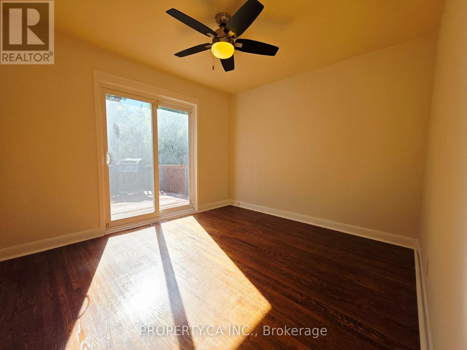205 Searle Avenue, Toronto (Bathurst Manor), Ontario  M3H 4B6 - Photo 24 - C14116838
