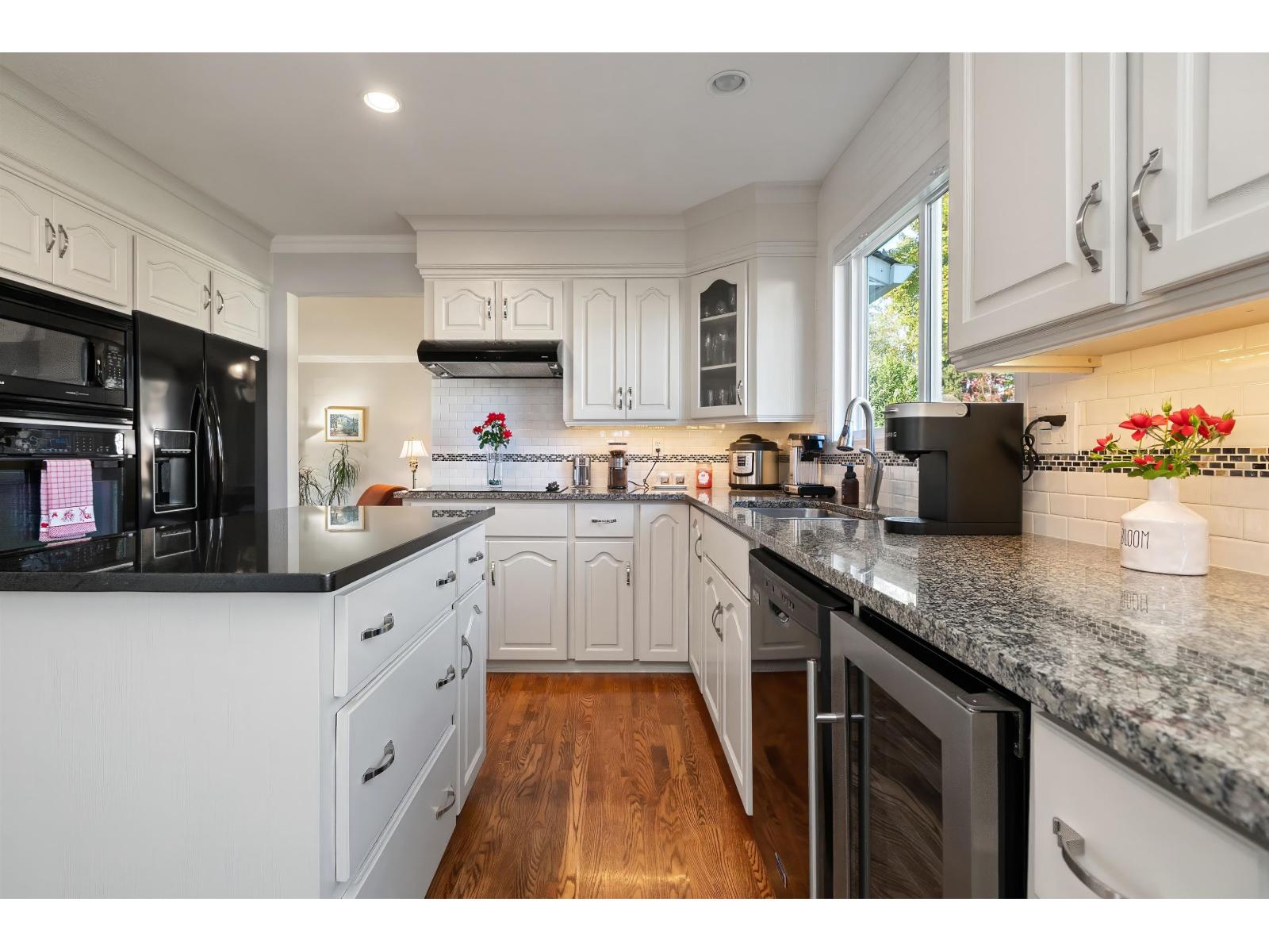 6755 HENRY STREET|Sardis South