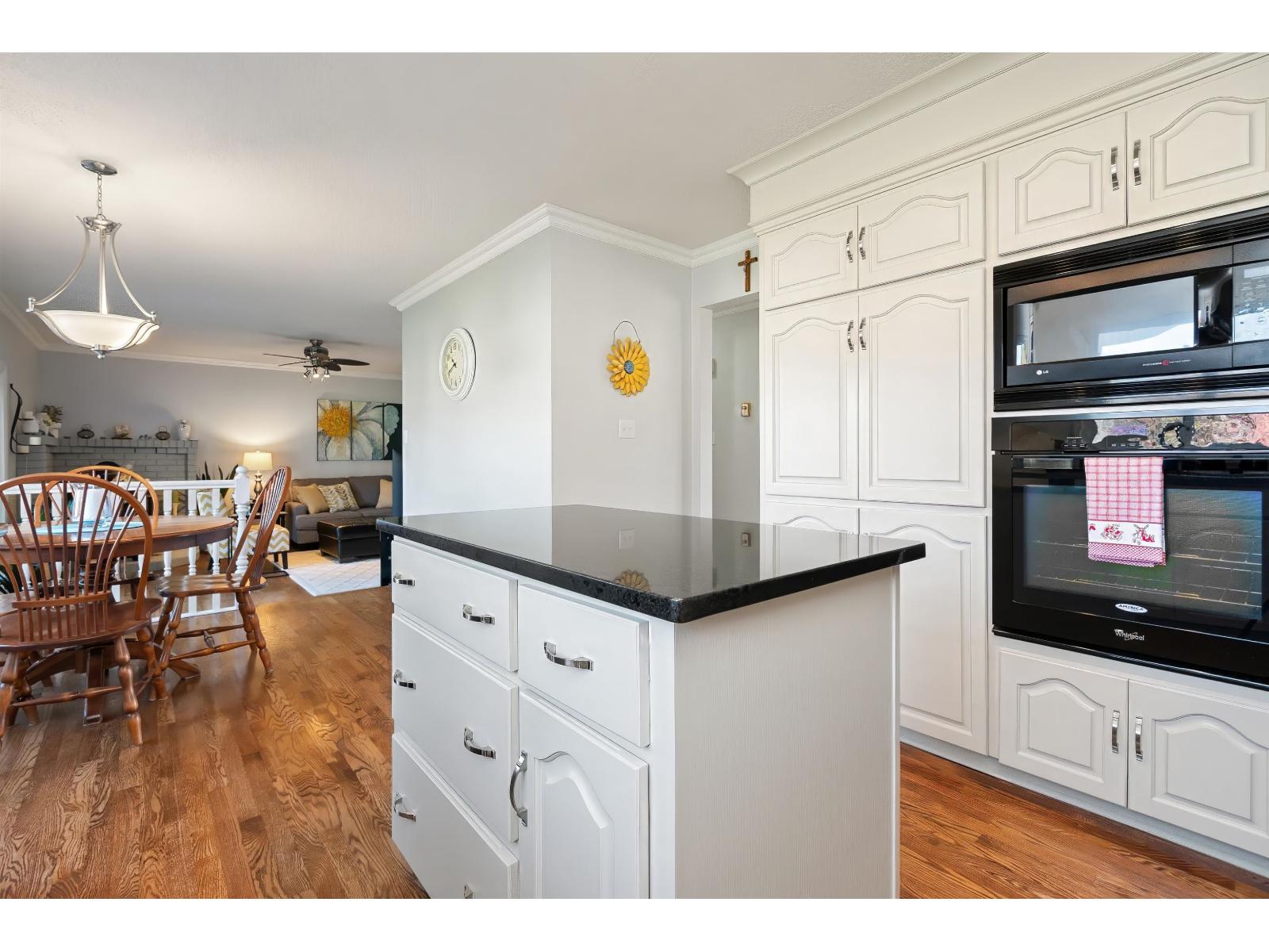 6755 HENRY STREET|Sardis South