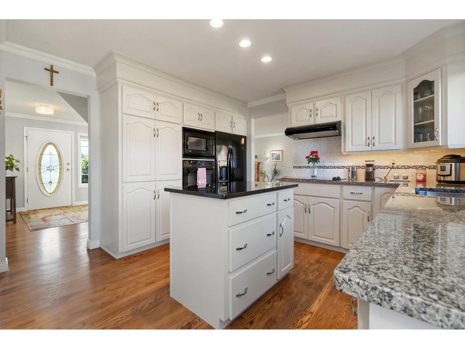 6755 HENRY STREET|Sardis South