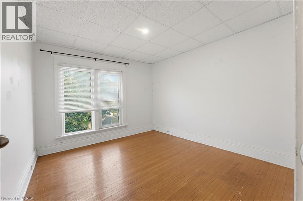 47 Grey Street, Brantford, Ontario  N3T 2T1 - Photo 11 - 40873594