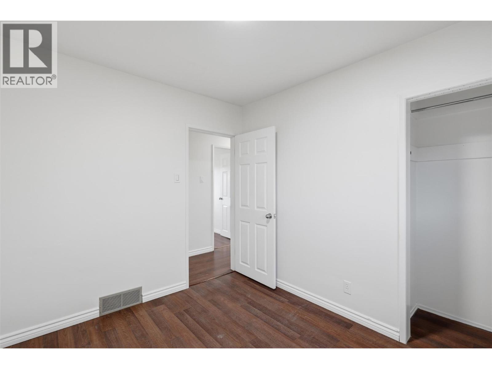 675 Windsor Avenue, Kamloops, British Columbia  V2B 2B2 - Photo 23 - 10404407