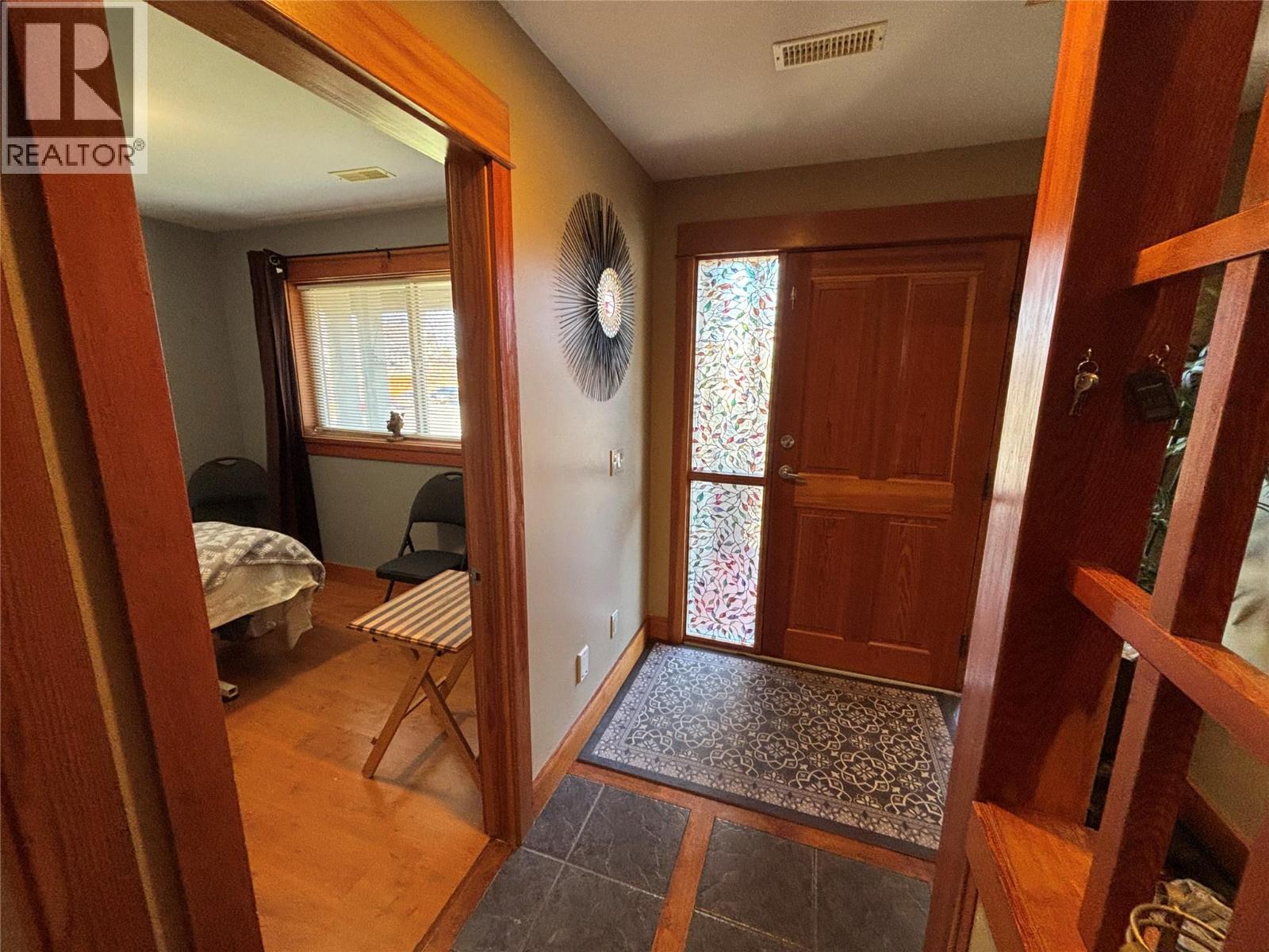 2386 Bramble Lane, Kamloops, British Columbia  V1S 1Z5 - Photo 8 - 10404521