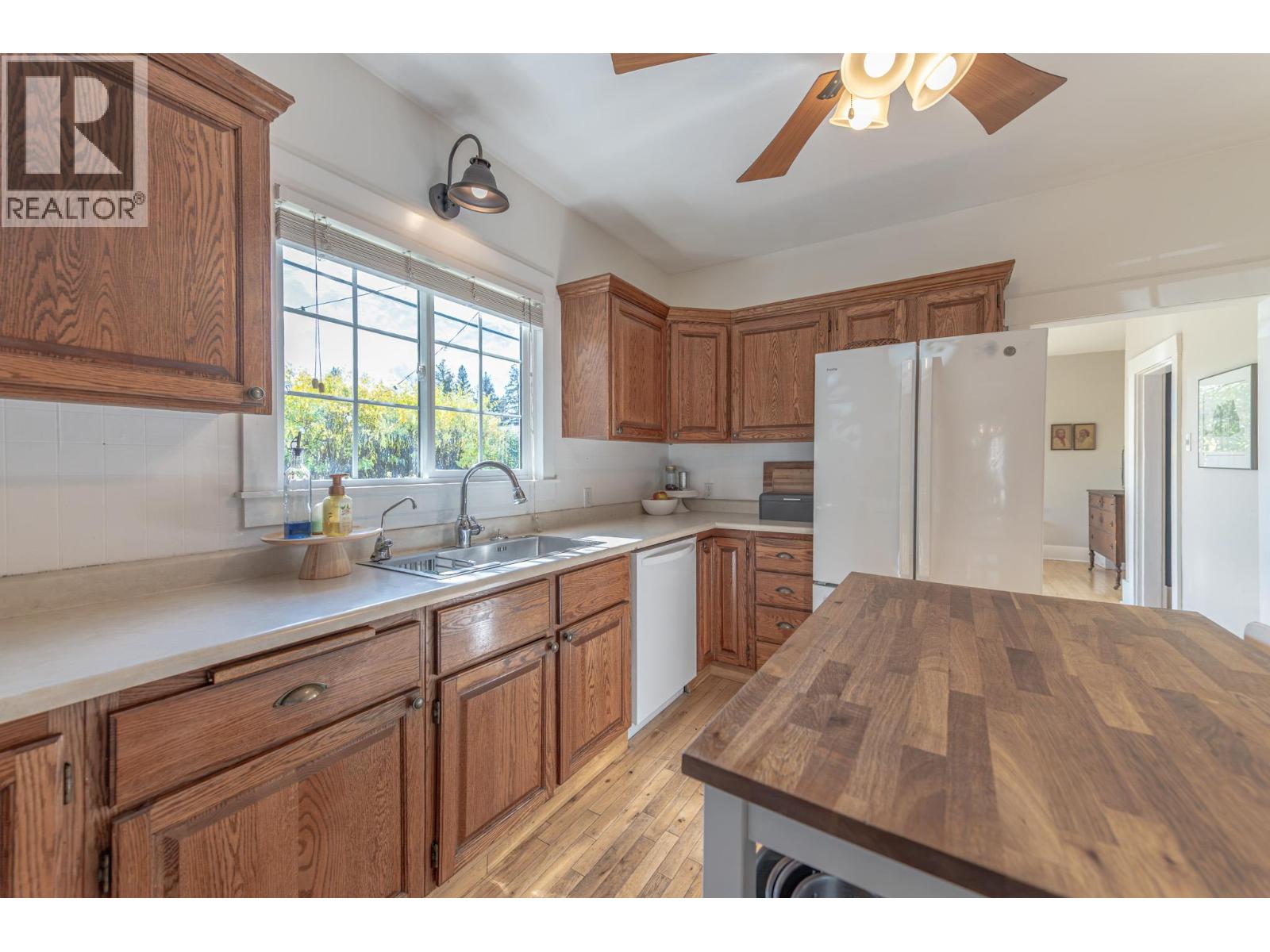 232 10th Avenue S Cranbrook, BC V1C2N4_29