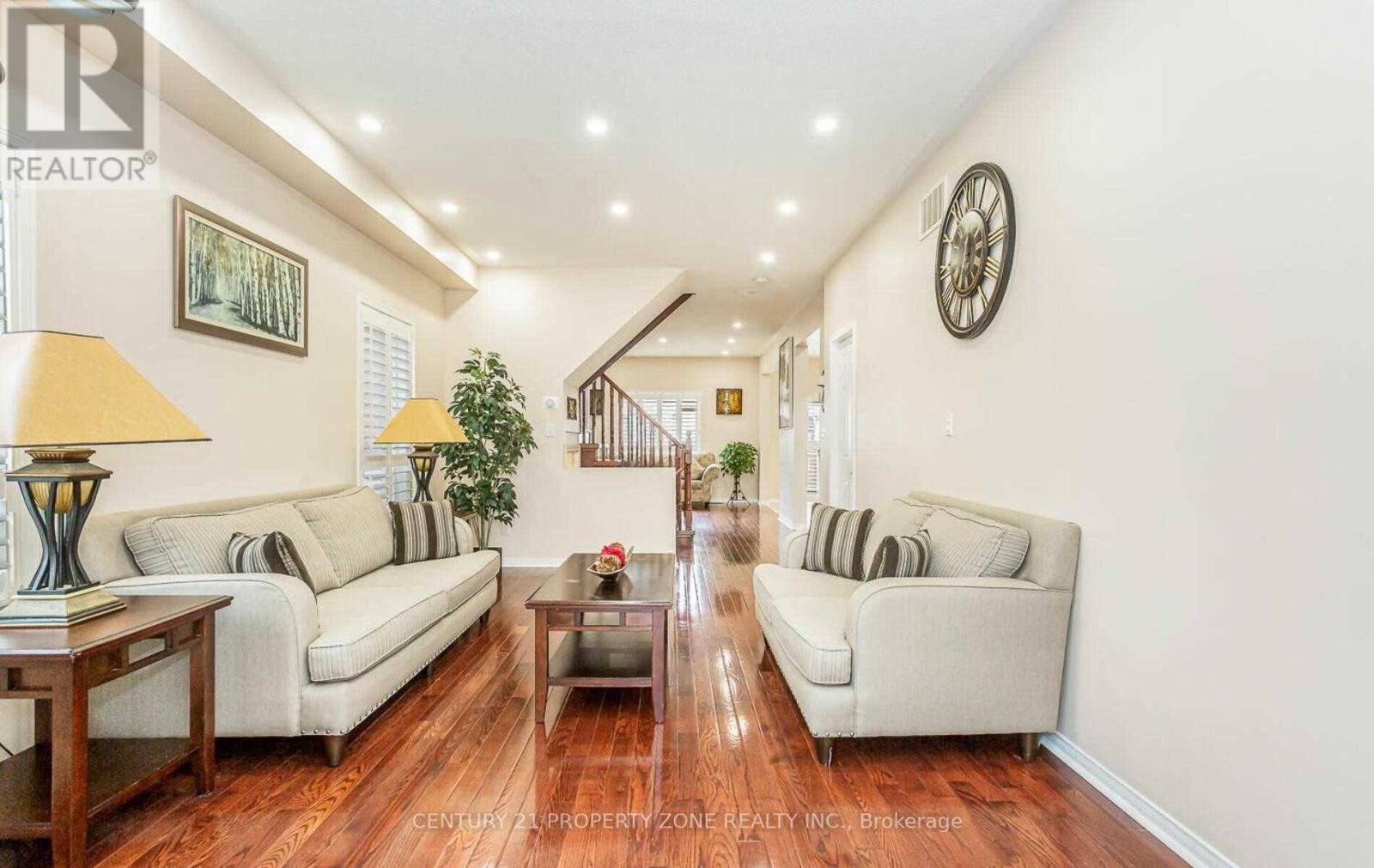15 Dawes Road, Brampton, Ontario  L6X 0R8 - Photo 4 - W14116754
