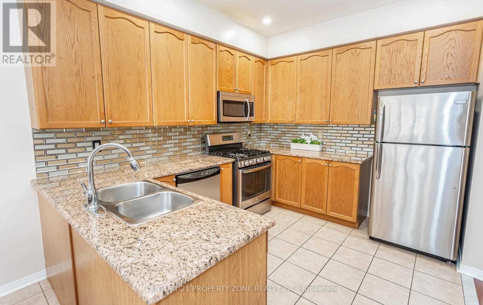 15 Dawes Road, Brampton, Ontario  L6X 0R8 - Photo 7 - W14116754