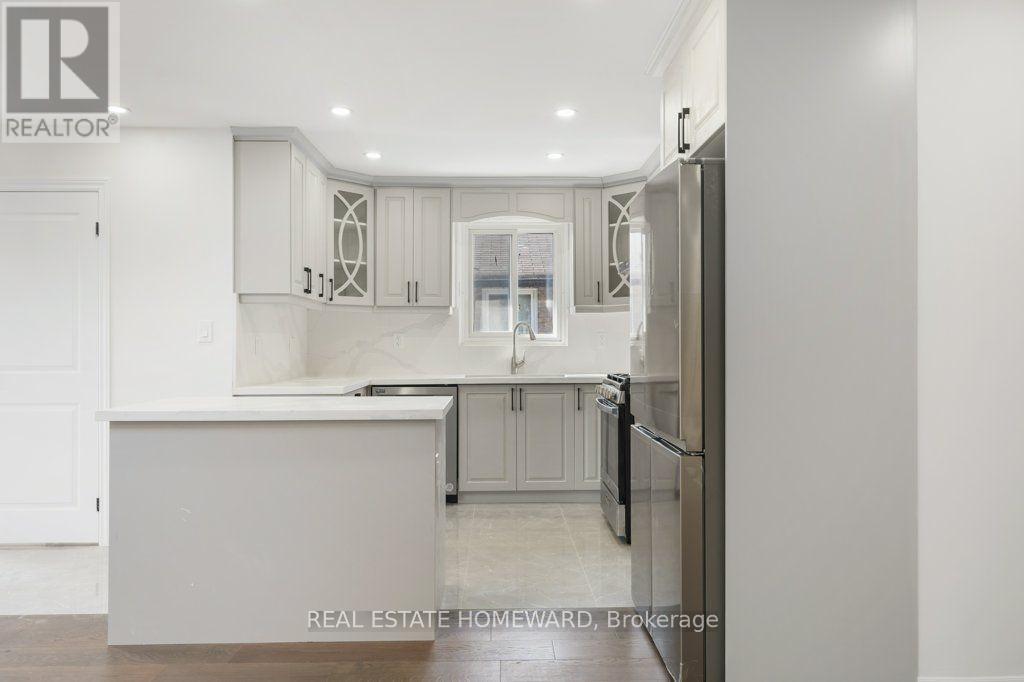 Main - 1917 Bonnymede Drive, Mississauga, Ontario  L5J 1E2 - Photo 9 - W14116772