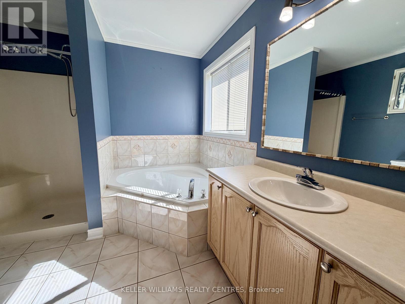 111 Bentley Crescent, Barrie, Ontario  L4N 0Z1 - Photo 36 - S13778224