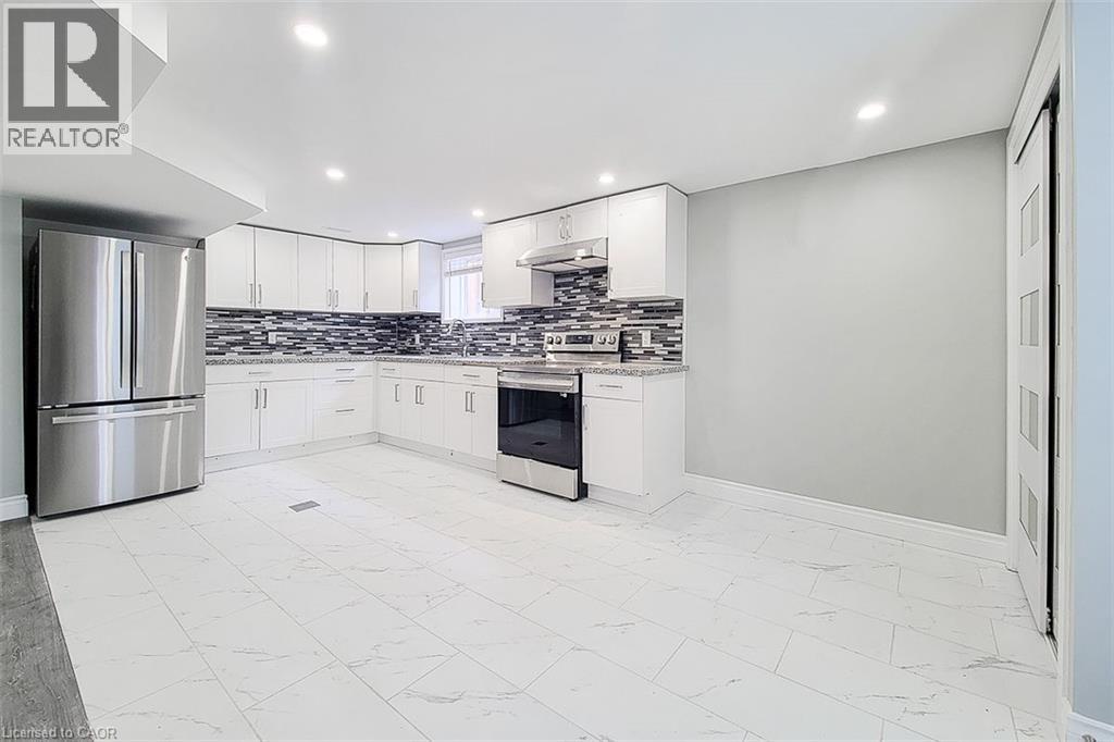 1654 Upper Wellington Street Unit# Lower Level, Hamilton, Ontario  L9B 2C2 - Photo 17 - 40874025