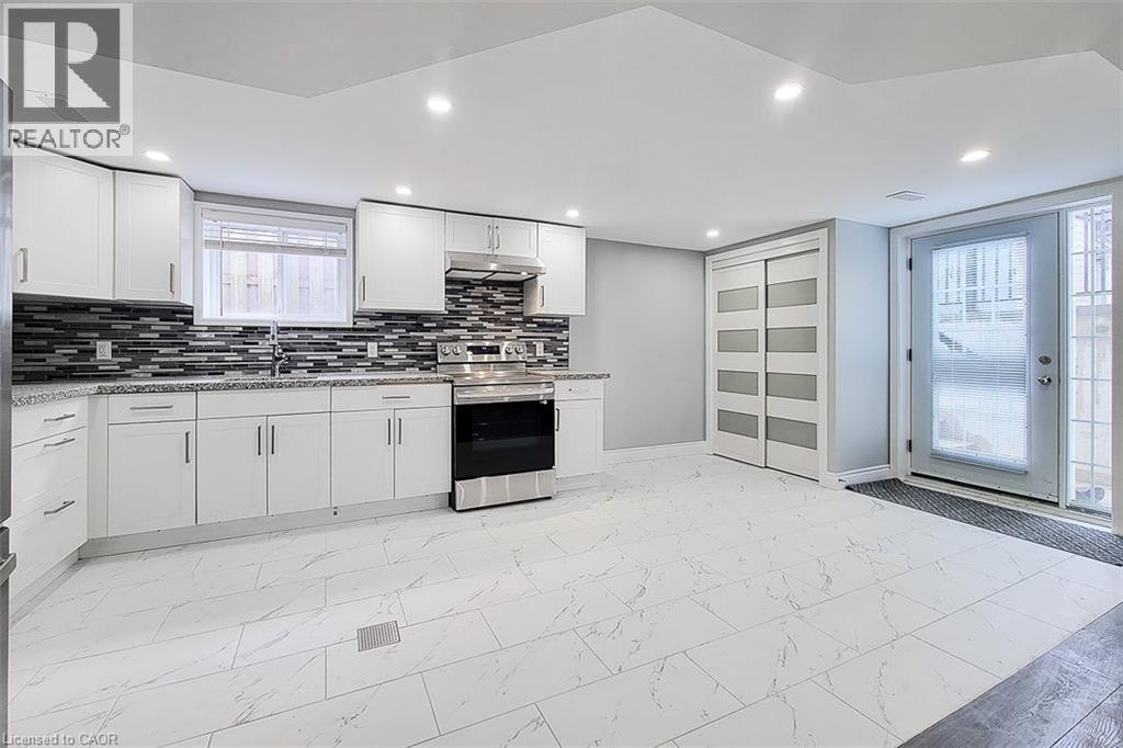 1654 Upper Wellington Street Unit# Lower Level, Hamilton, Ontario  L9B 2C2 - Photo 18 - 40874025