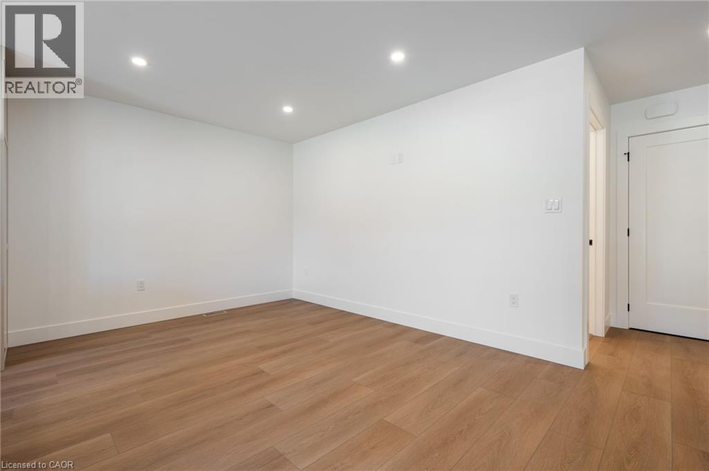 153 Davis Street Unit# 3, Wardsville, Ontario  N0L 2N0 - Photo 10 - 40872982