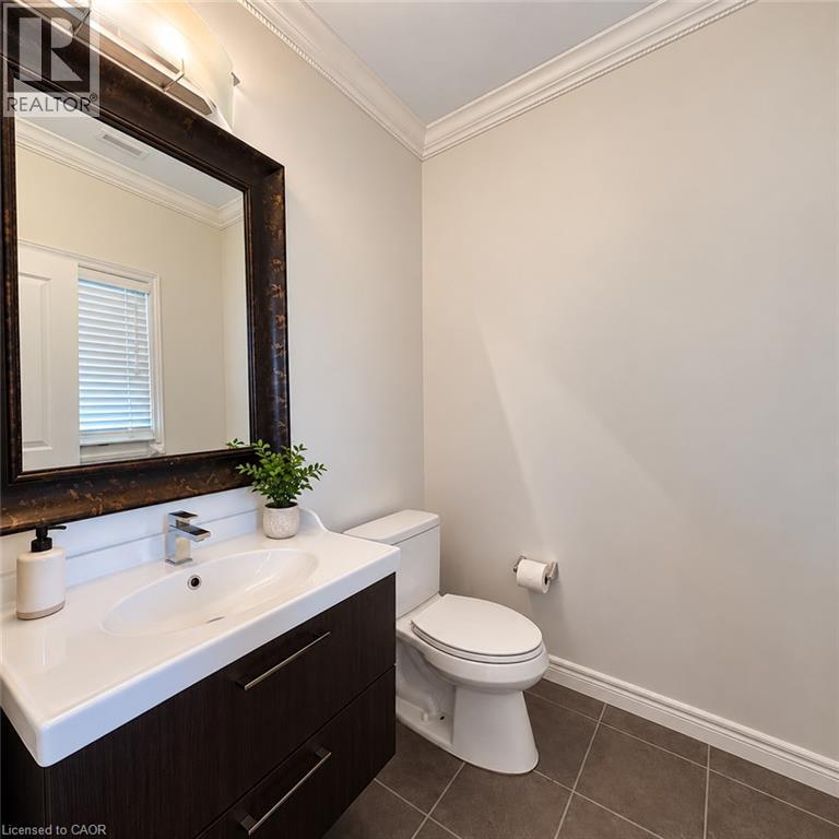 5321 Applegarth Drive, Burlington, Ontario  L7L 7E4 - Photo 14 - 40873067