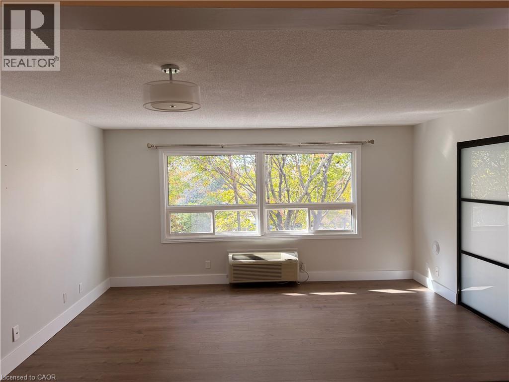 30 Hugo Crescent Unit# 306, Kitchener, Ontario  N2M 3Z2 - Photo 2 - 40873558
