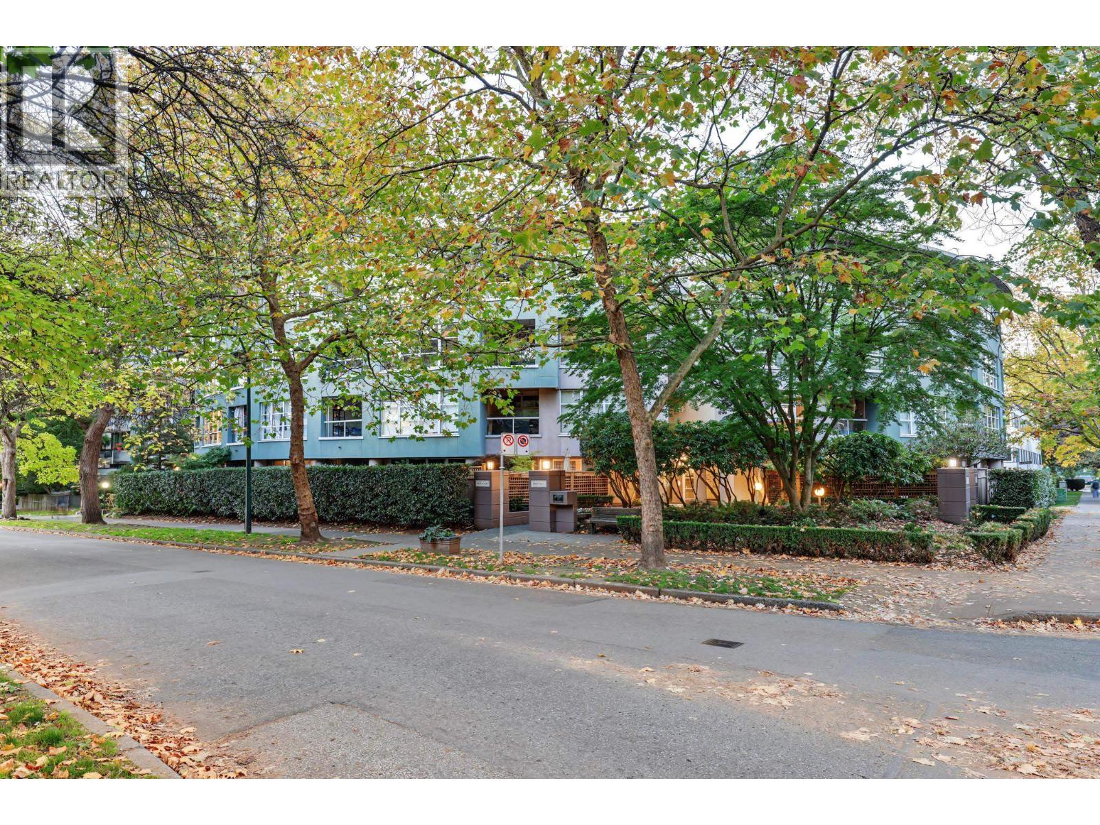 203 1705 NELSON STREET, Vancouver, British Columbia