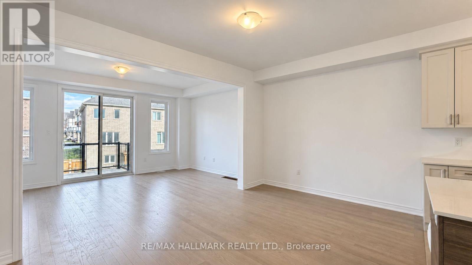 3561 Post Road, Oakville, Ontario  L6H 8E1 - Photo 6 - W14108250