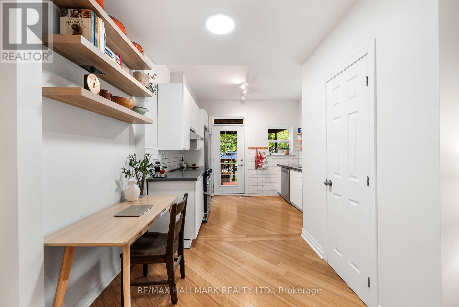 628 Ossington Avenue, Toronto, Ontario  M6G 3T5 - Photo 11 - C14116972