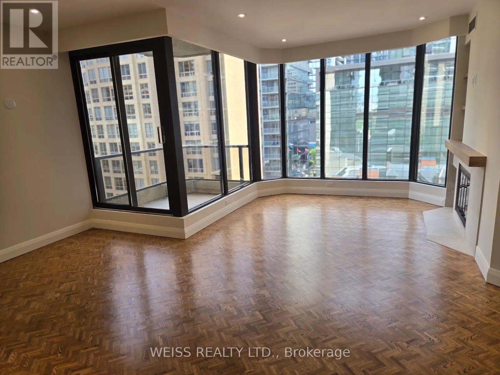 904 - 1331 Bay Street SE, Toronto, Ontario  M5R 2C4 - Photo 4 - C14117050