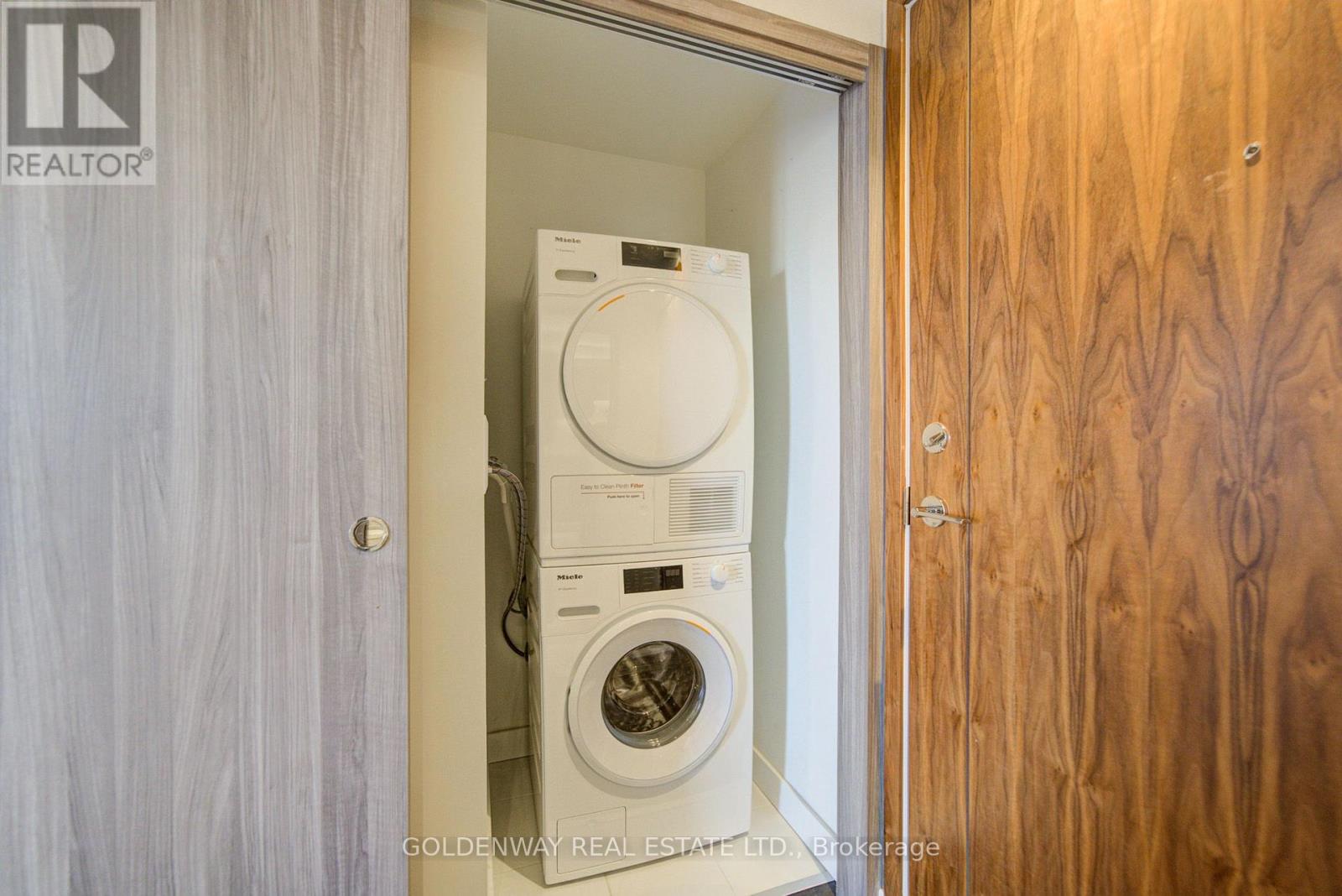 2109 - 85 Mcmahon Drive, Toronto, Ontario  M2K 0H1 - Photo 33 - C14117056